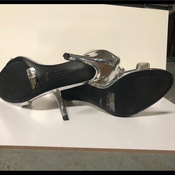 Anne Michelle Silver size 9 high heels 👠 - Picture 5 of 5
